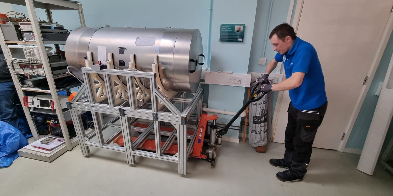 Laboratory Equipment Relocation for the University of Sussex - Field Image 1